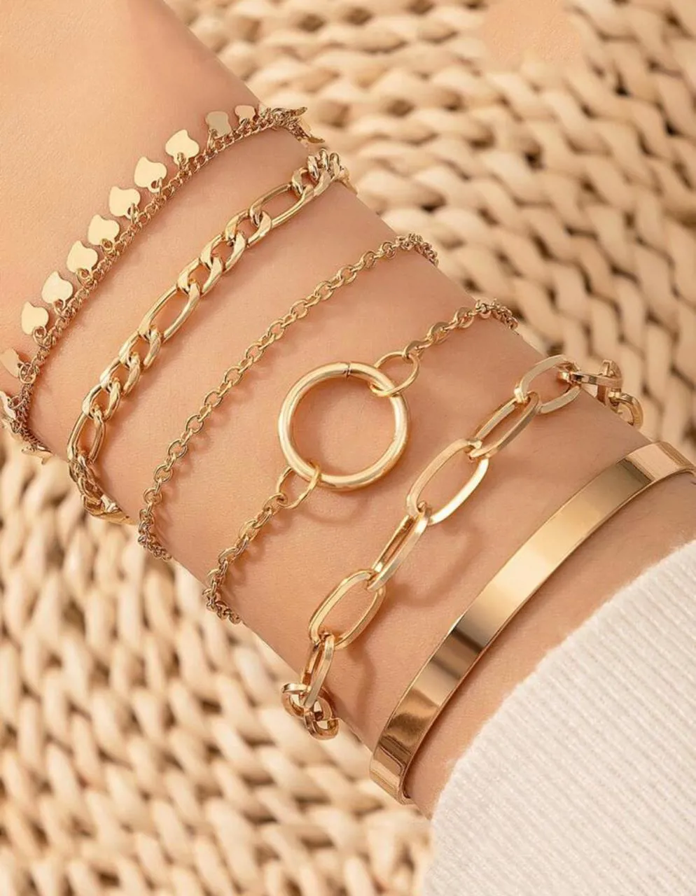 30 قطعه خاتم انيق للسيدة .خاتم الزوجين تصميم سلسلة بسيطة أنيقة مرصع بأحجار كريستالية صناعية 