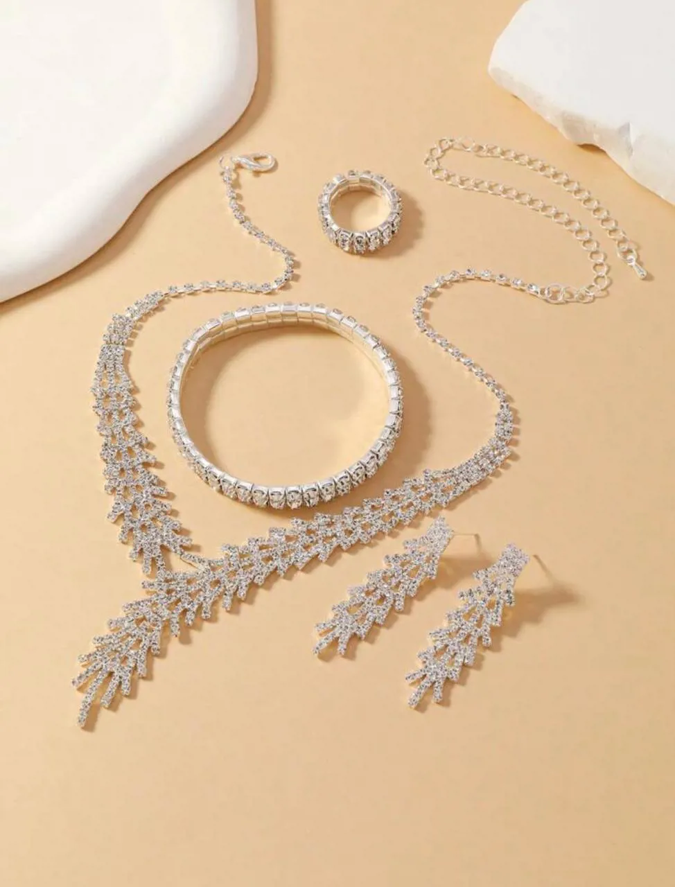 5 قطع / مجموعه من اطقم المجوهرات الفاخرة الأنيقة المرضعه بالبلور اكسسورات عصرية لحفلات الزفاف