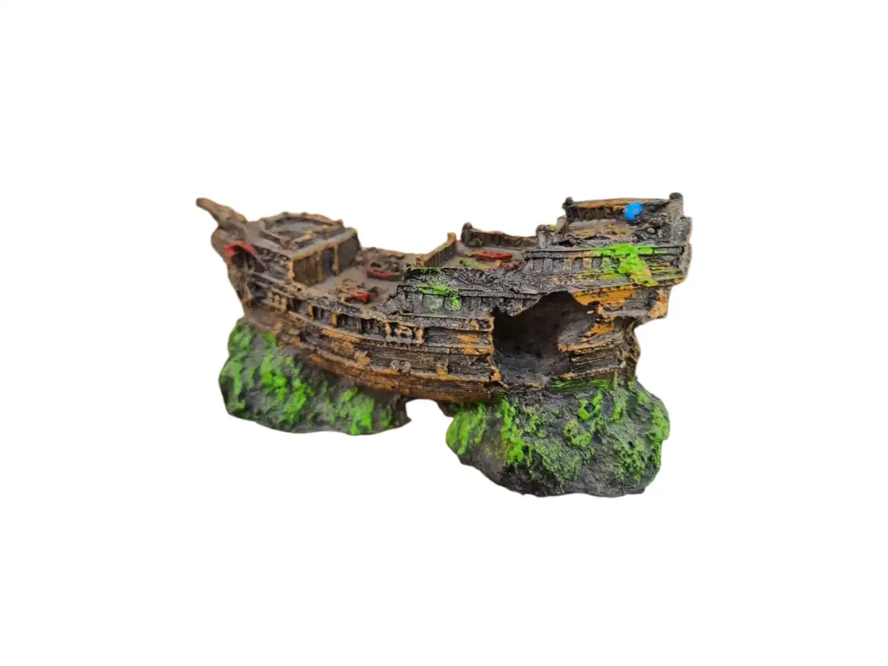 ديكور سفينة لحوض السمك