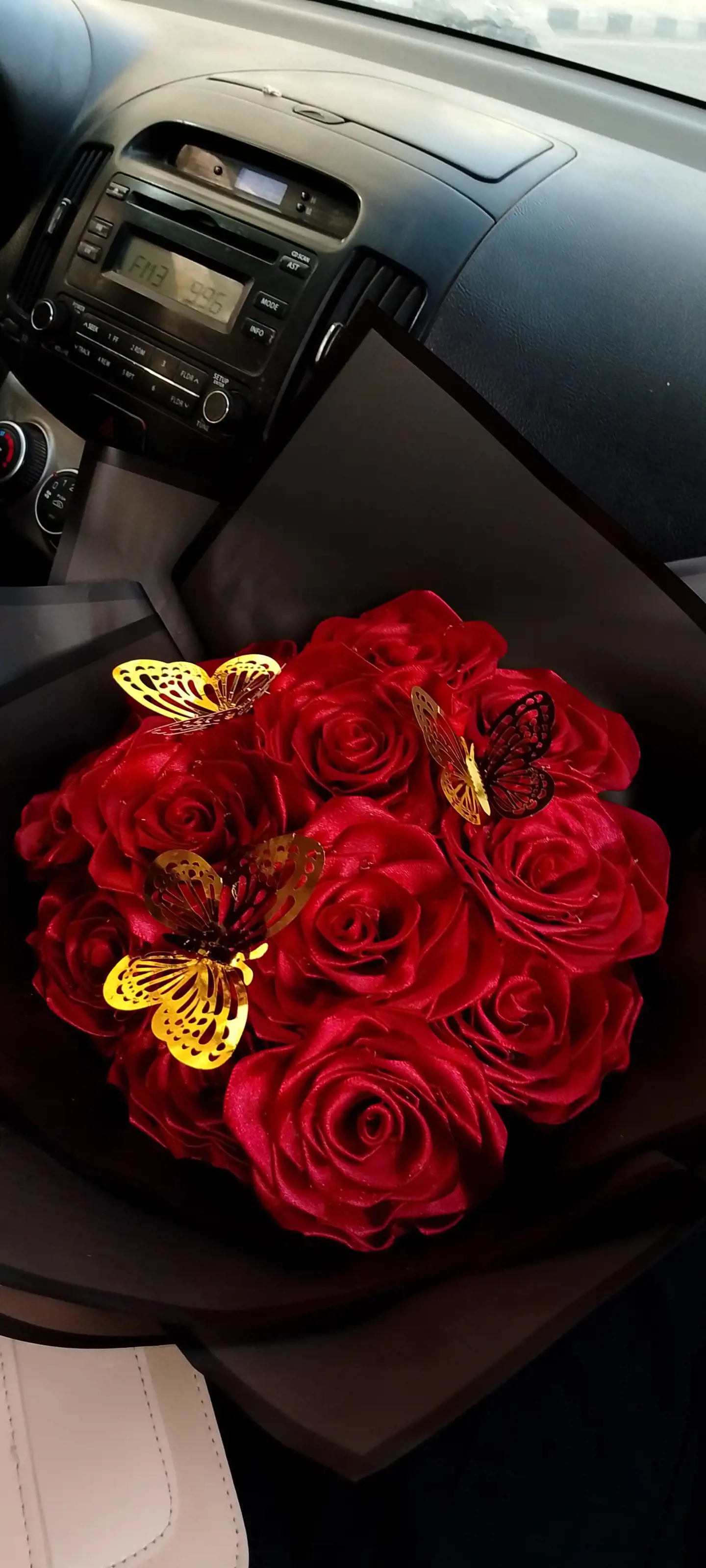 بوكيه الورد الستان الملكي