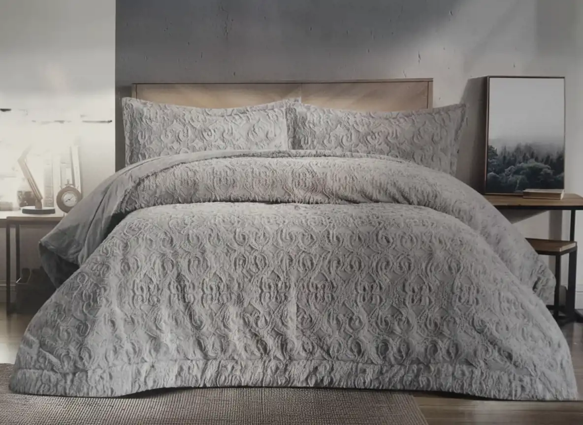 بطانية فرو فاخرة شتوية، رمادي، نقشة زخرفية، 3 قطع من وايت هاوس