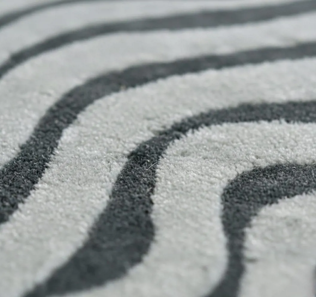 حافظة سجاد جاكار فرو حفر كبيره مقاس 180×280 سم مع ظهر مانع للانزلاق رسم تموجات