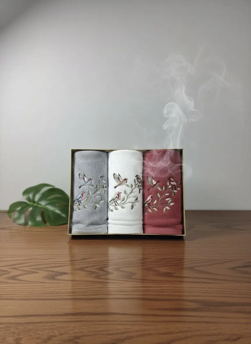 طقم فوط 3 قطع قطن مقاس 60×120 سم مطرز